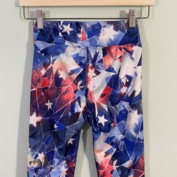 Marvel By HER Universe Captain America Cropped Athletic Leggings Size S - Picture 6 of 7